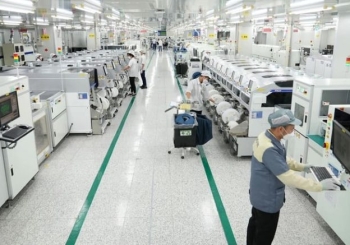  Sản Xuất Linh Kiện Điện Tử Không Thể Thiếu Găng Tay Nitrile